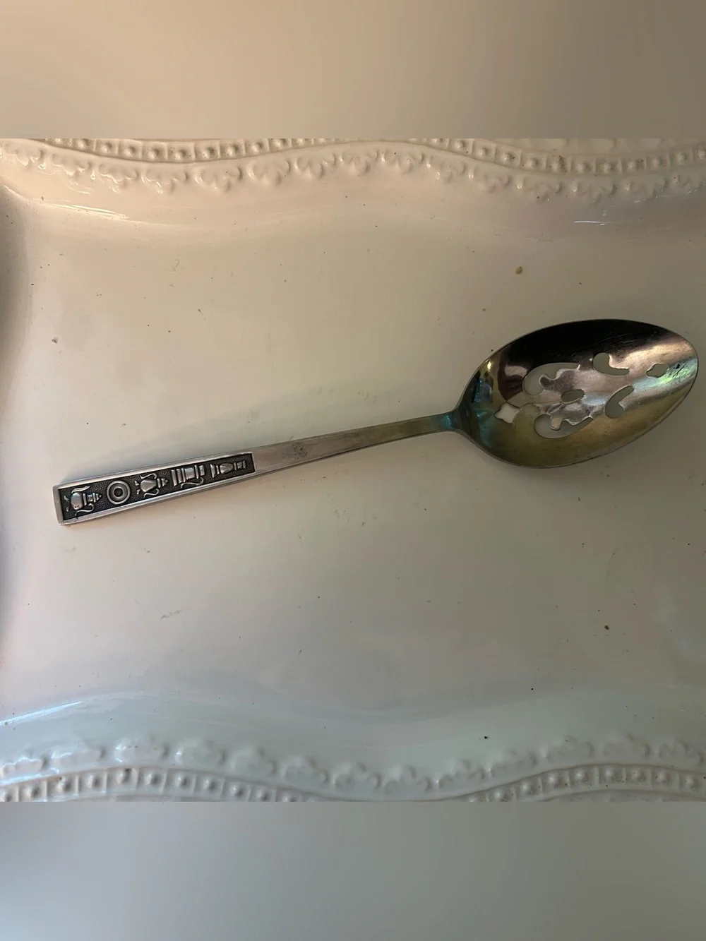 Century House (Stainless) pierced serving spoon 8.5 inches